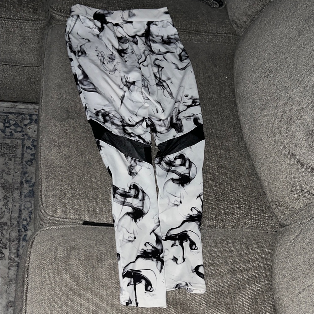 Black & White Printed Leggings with Mesh Panels